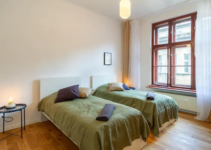 Vintage Charm,3 Bedrooms,Old Town